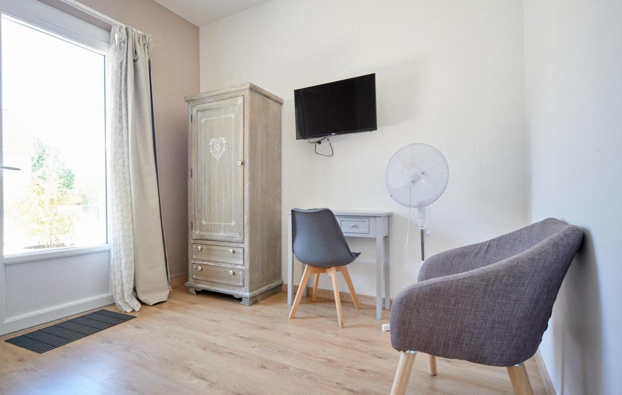 Le Carre Saint Pierre - Chambres D'Hotes Marey-les-Fussey Dış mekan fotoğraf